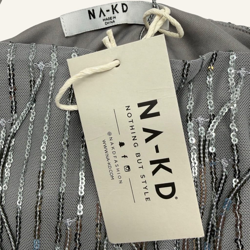 NA-KD Silver Fringe – Cropped Sequin Top | S
