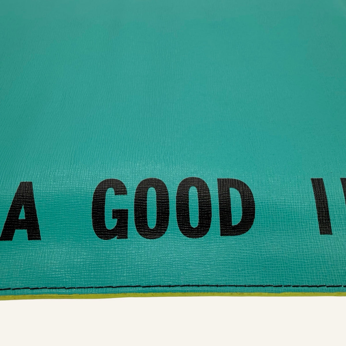 ZARA | Statement Clutch – Hate Me Love Me